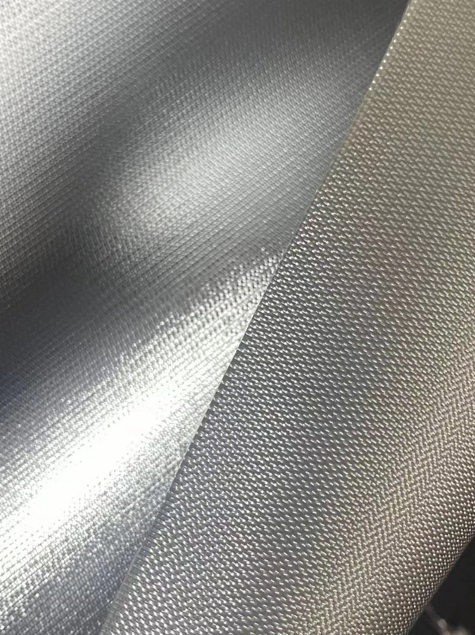 Aluminum Foil Fiberglass Fabric in Firefighter Gloves And Thermal Protection Suits